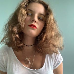 Meet your Posher, Klara